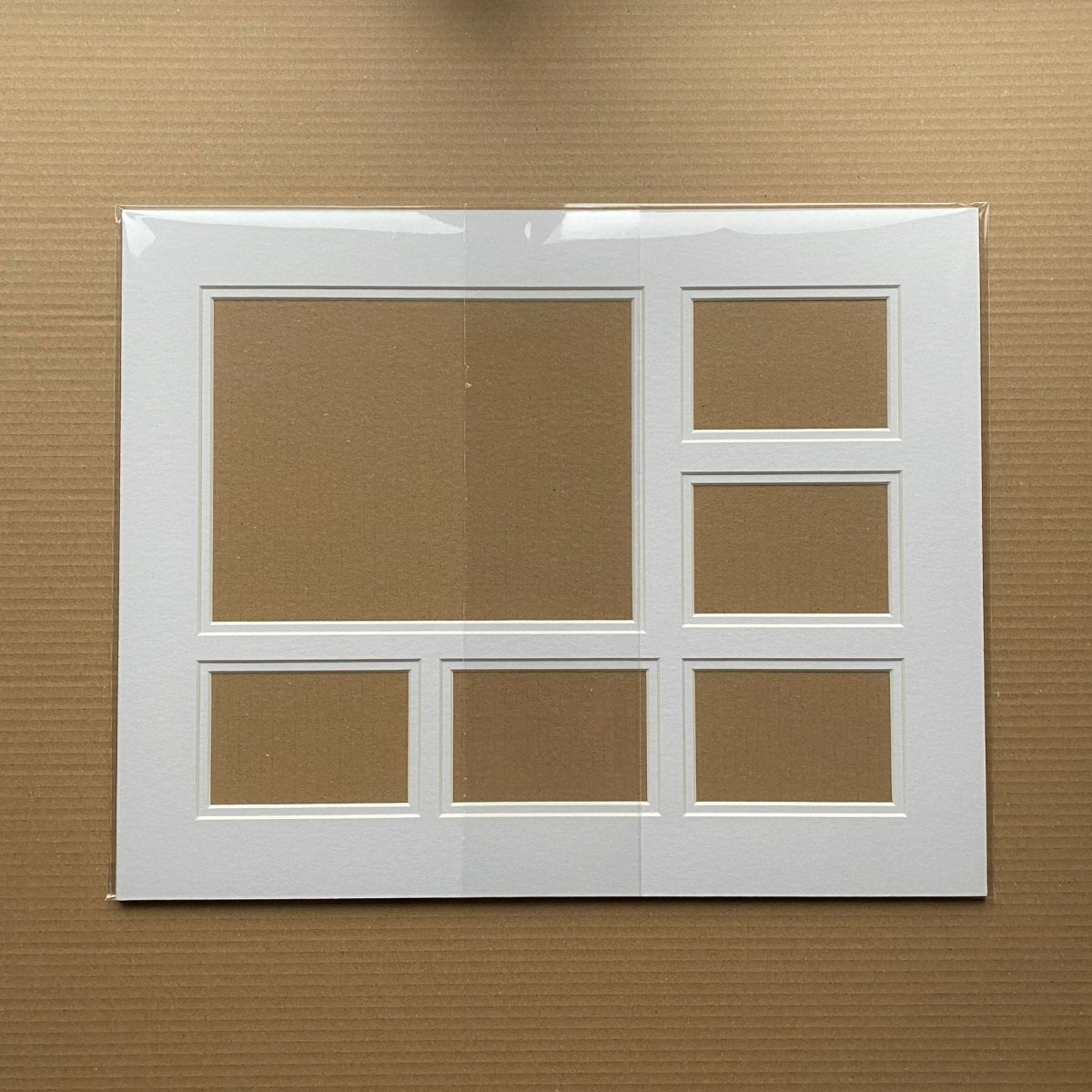 20 x 16 Large White Multiple Aperture Mount