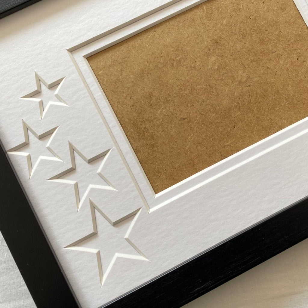 Black 1-aperture frame, star picture frame displaying empty opening