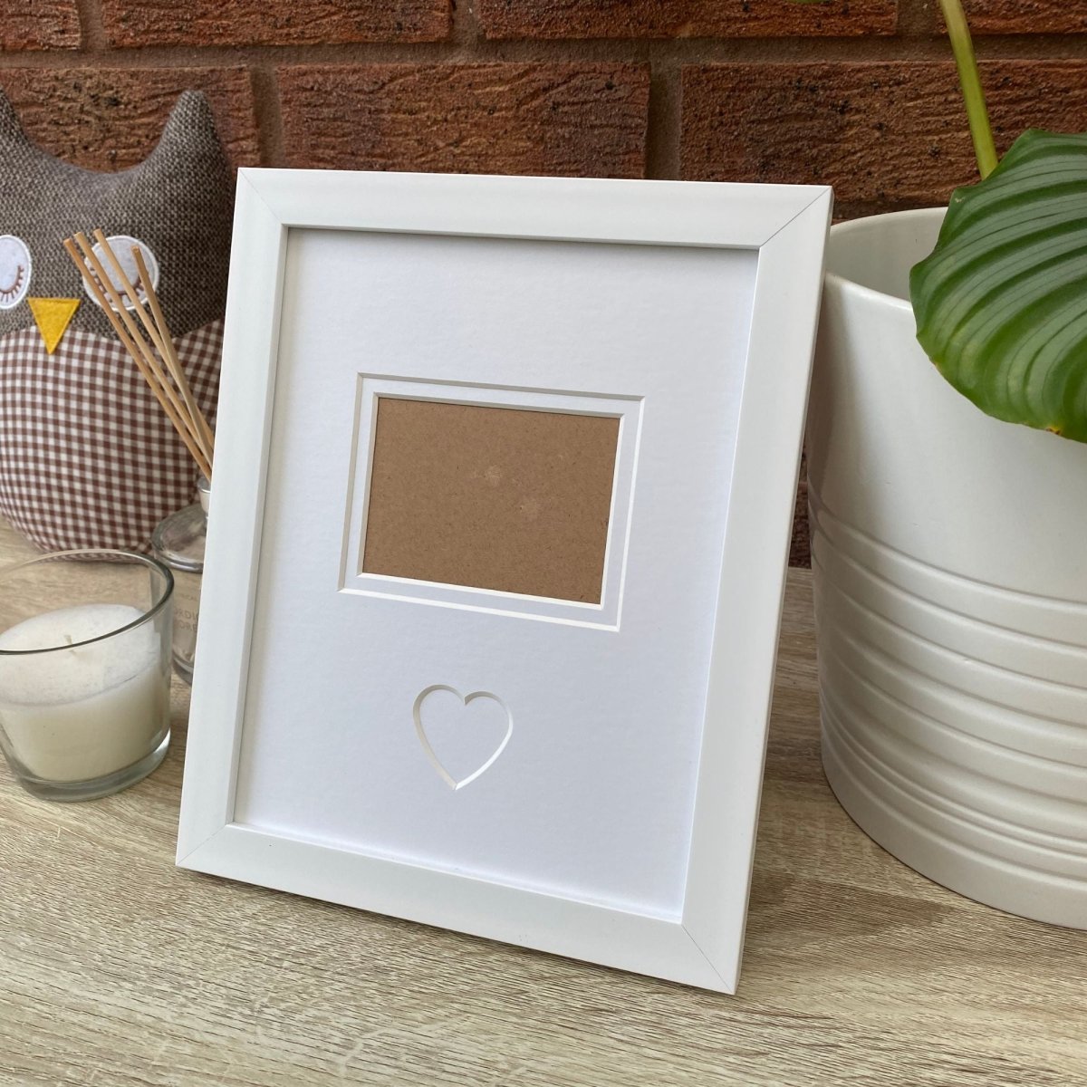 Custom Size Heart-shaped Picture Frame, White