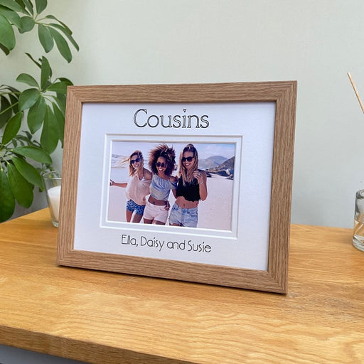 Cousins photo frame, light brown wood-grain effect