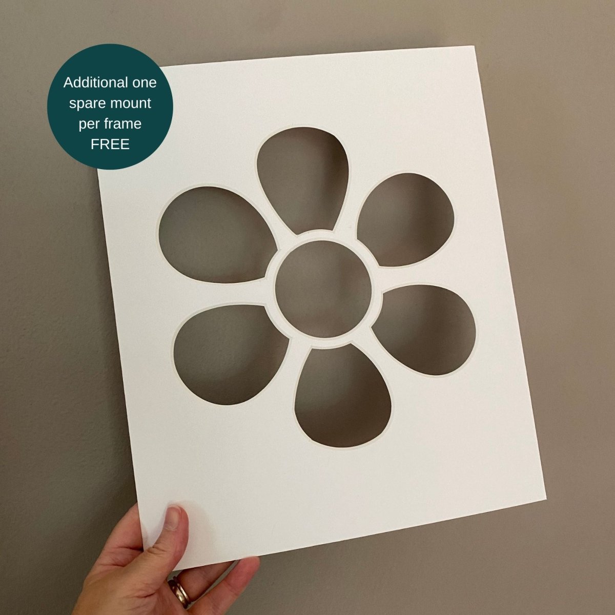 Daisy Flower Silhouette Picture Mount - Azana Photo Frames