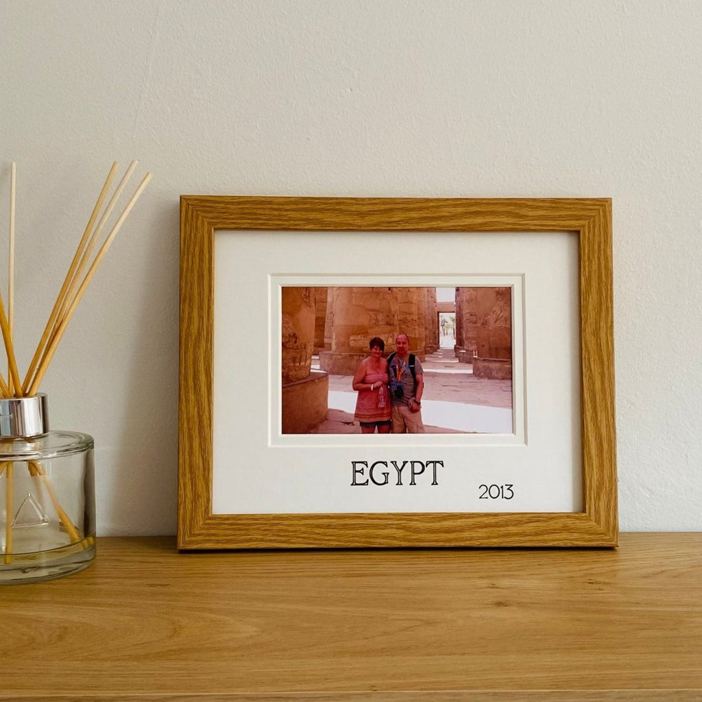 Destination picture frame with the year